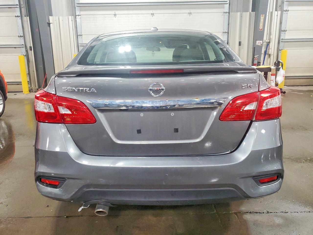 2016 Nissan Sentra Sr - Image 6