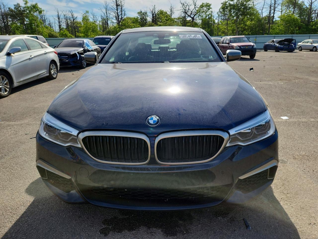 2020 BMW M550Xi - Фото 5