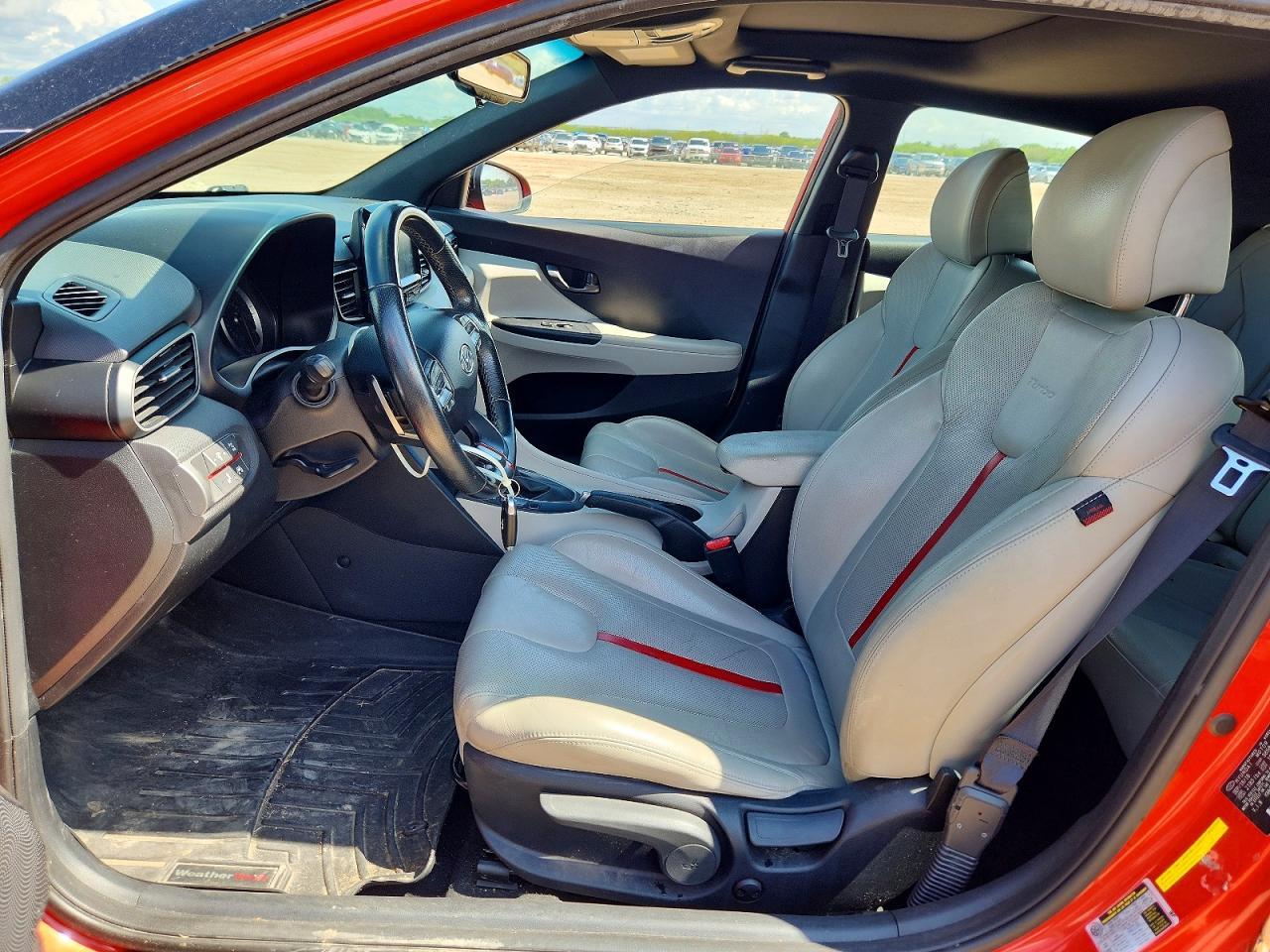 2019 Hyundai Veloster Turbo Ultimate - Фото 7