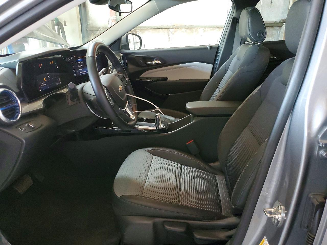 2025 Chevrolet Trax 1Lt - Image 7