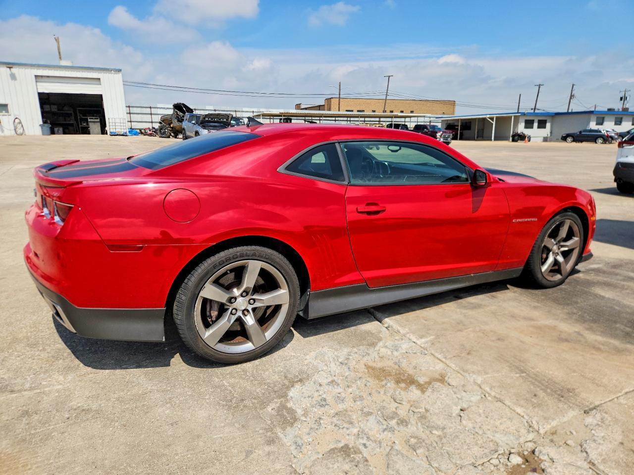 2011 Chevrolet Camaro 2Ss - Image 3