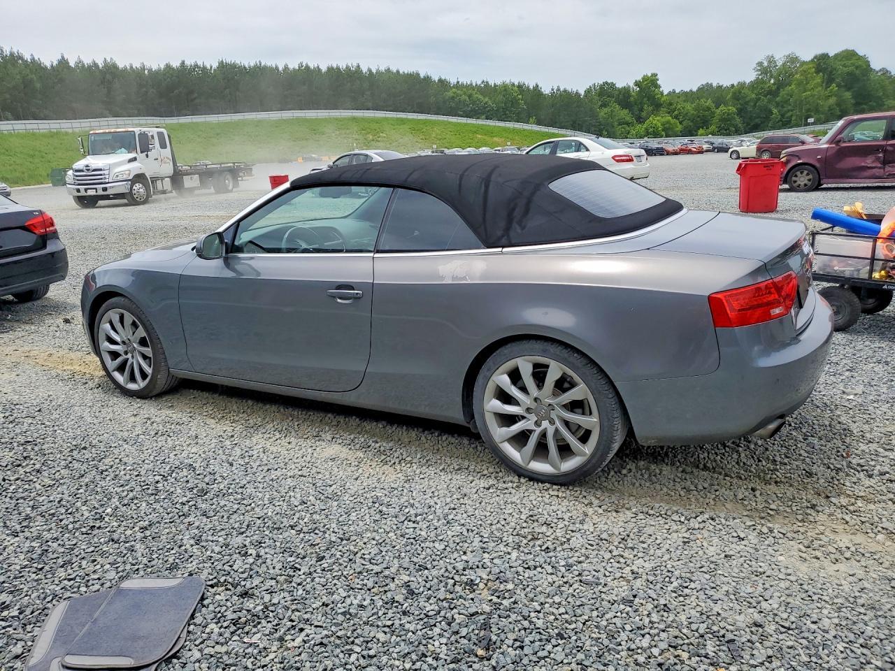 2014 Audi A5 Premium Plus - Image 2