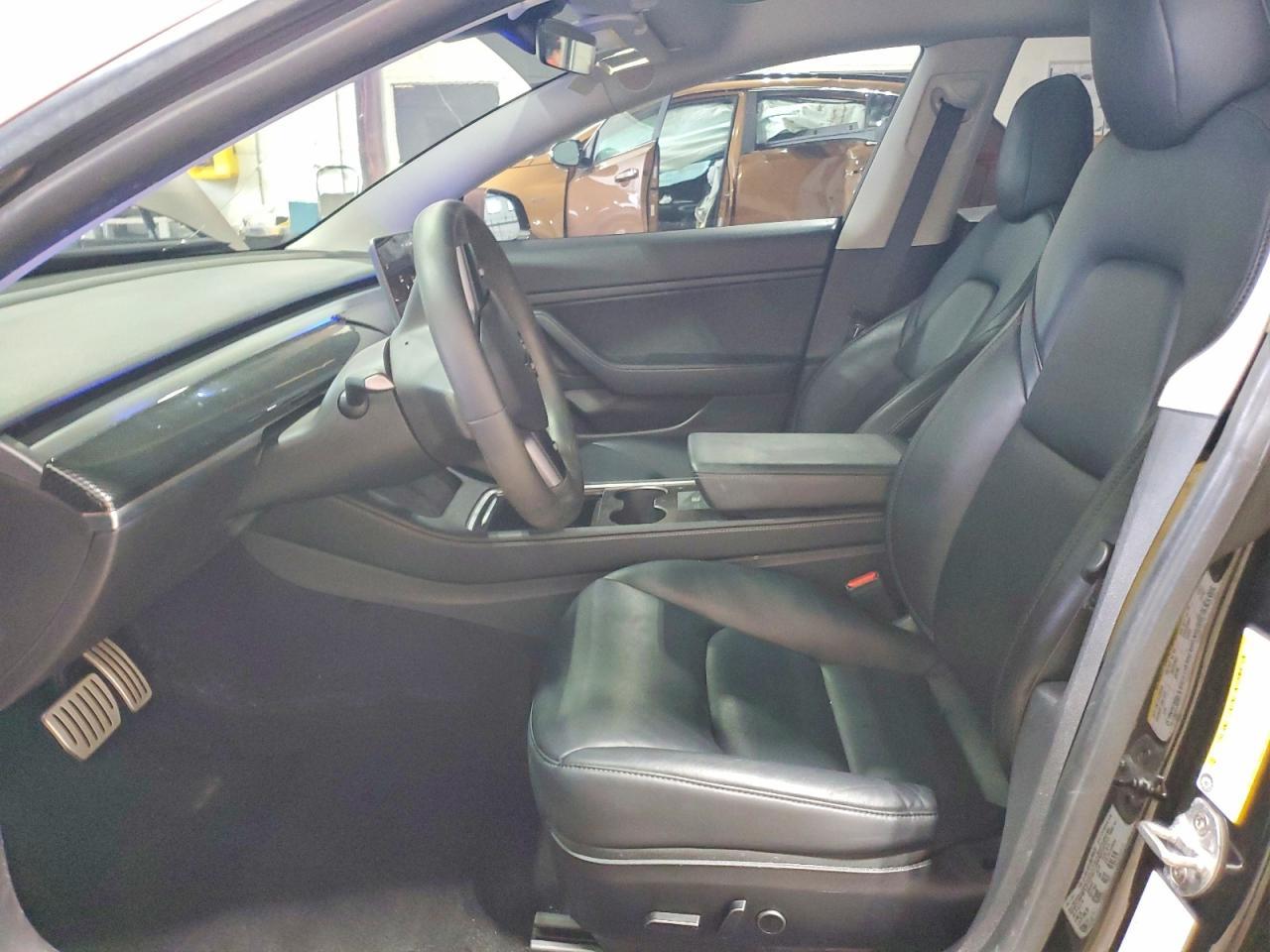2021 Tesla Model 3 - Image 7