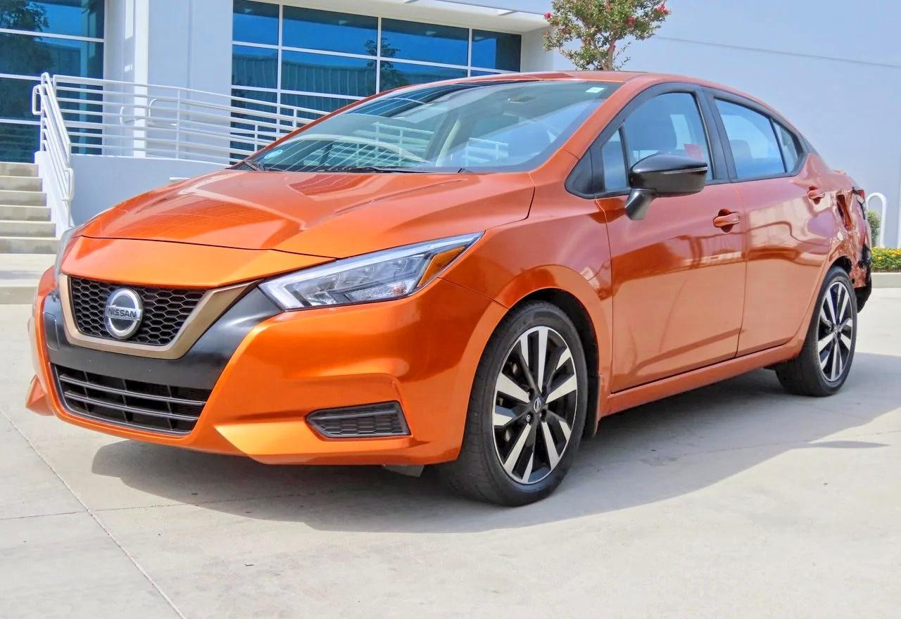 2022 Nissan Versa Sr - Фото 2