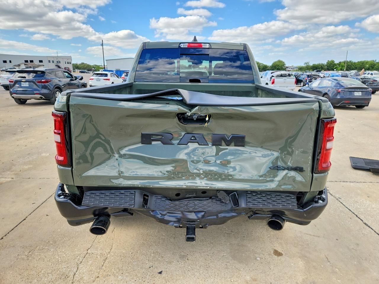 2026 Ram 1500 Tradesman - Фото 6
