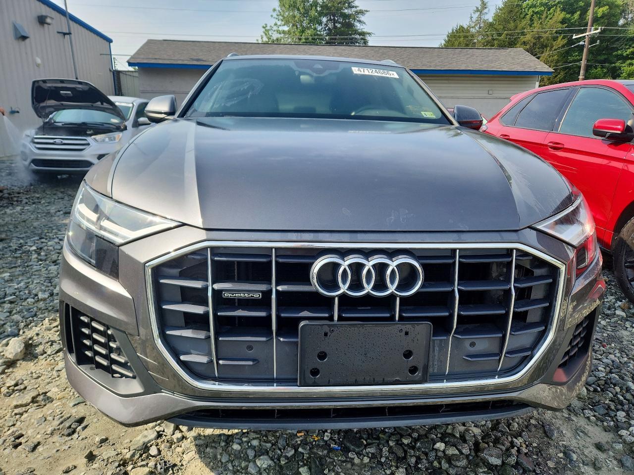 2019 Audi Q8 Premium - Image 5