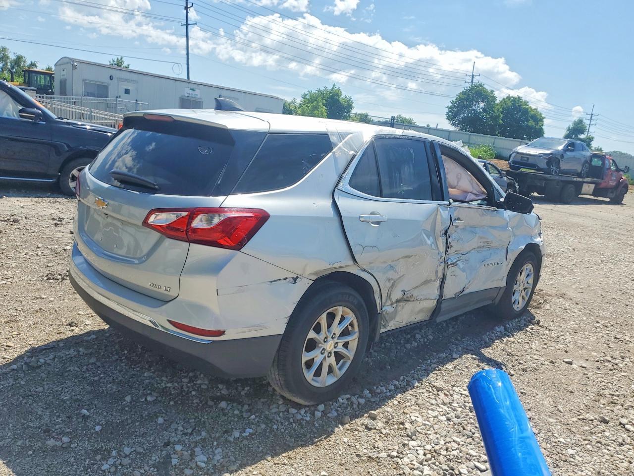 2020 Chevrolet Equinox Lt - Image 3