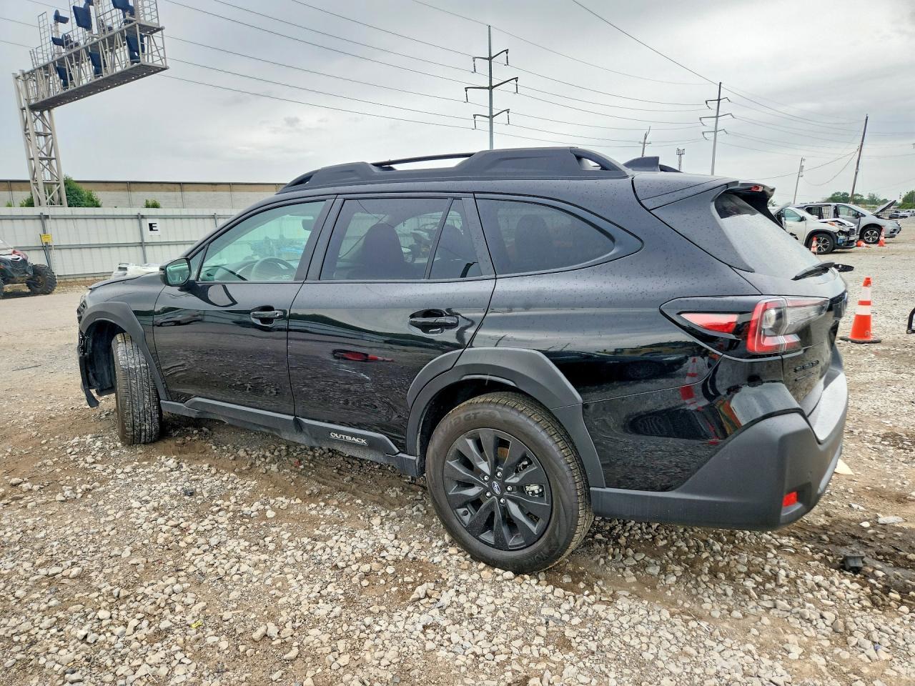 2025 Subaru Outback Onyx Edition - Фото 2