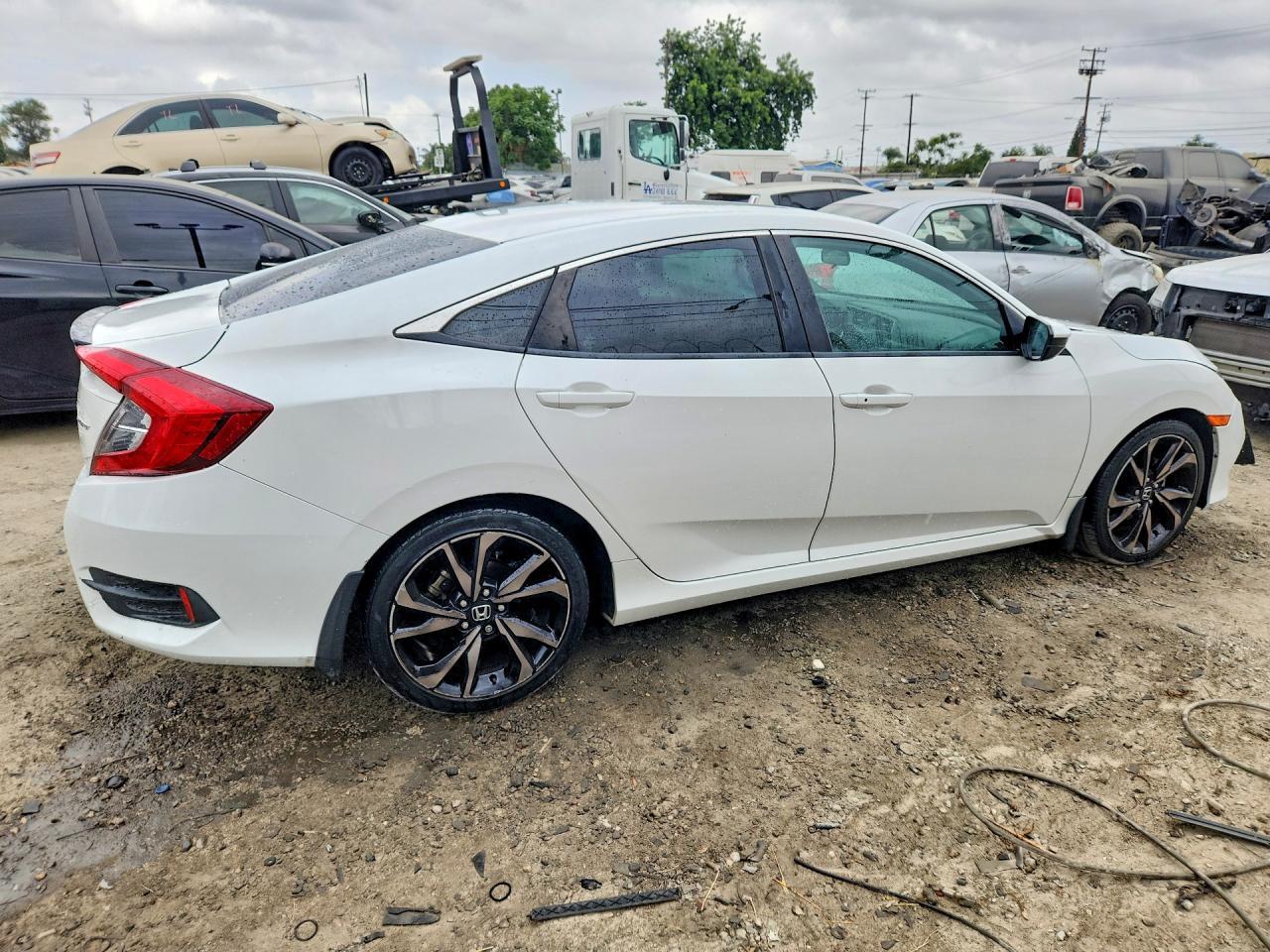 2019 Honda Civic Sport - Фото 3