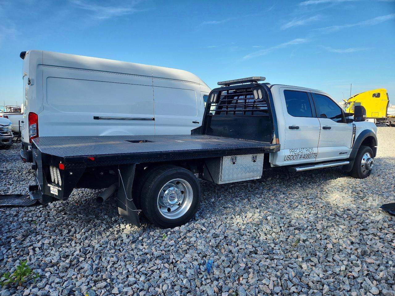 2024 Ford F550 Super Duty - Фото 4