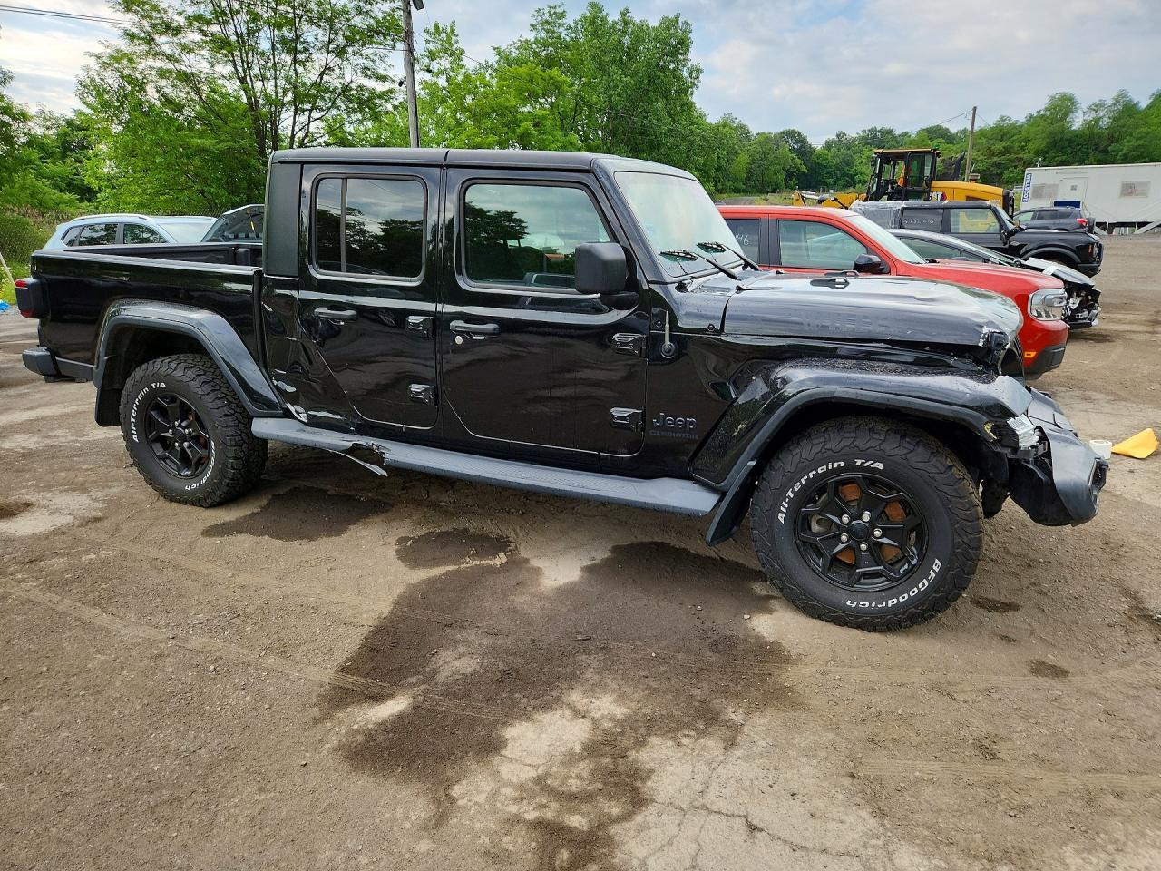 2021 Jeep Gladiator Sport - Фото 4