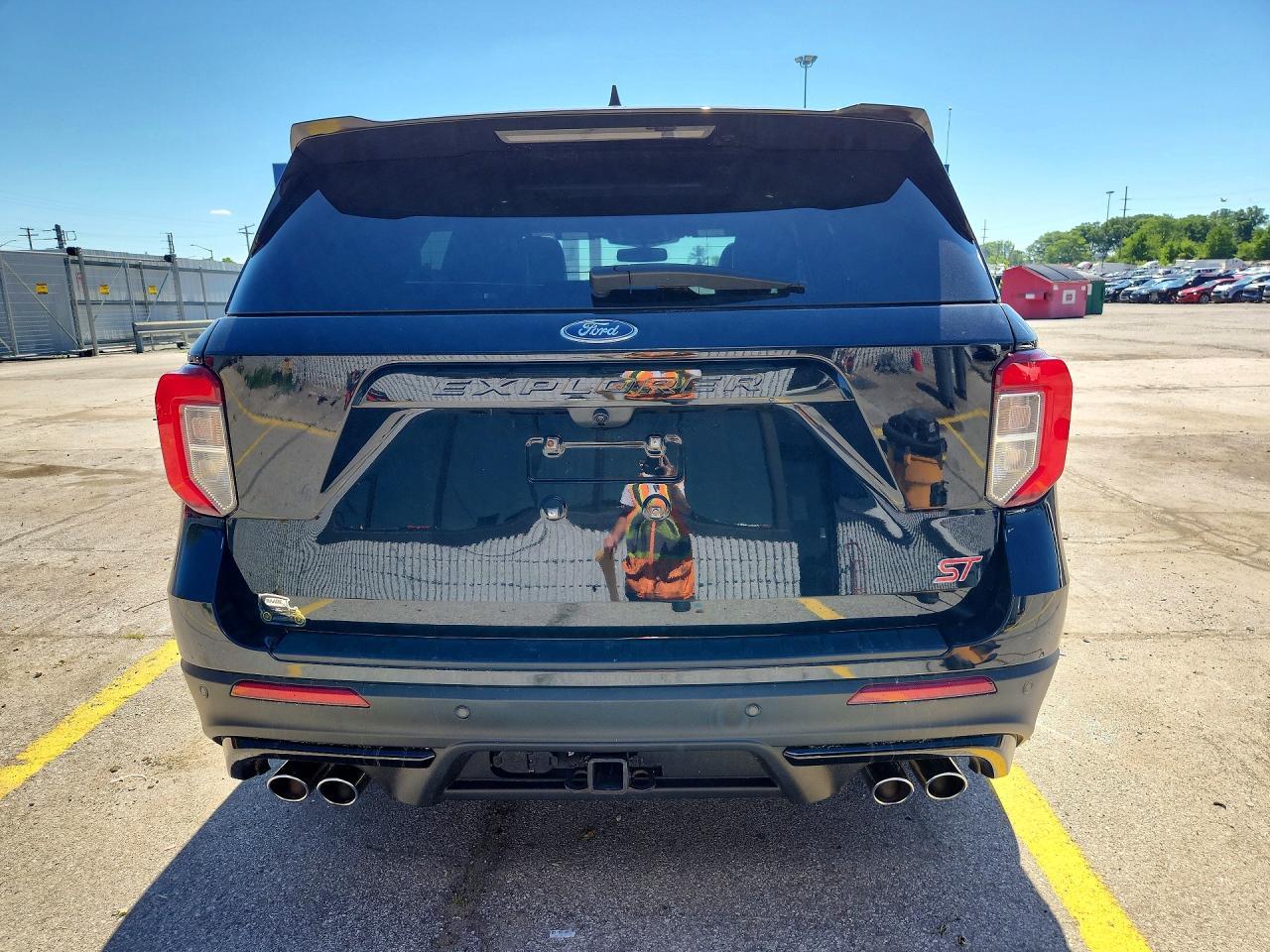 2022 Ford Explorer St - Фото 6