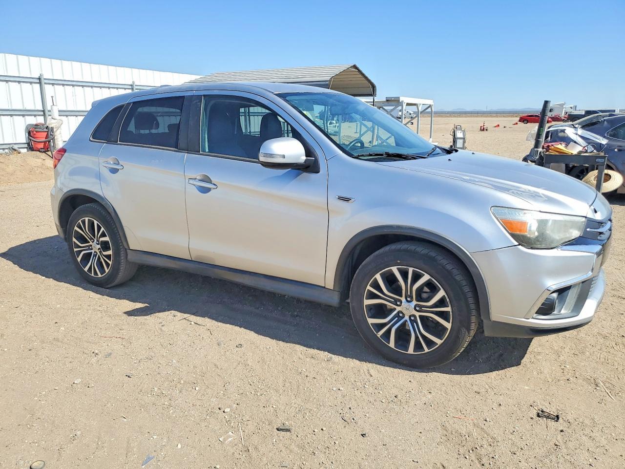 2018 Mitsubishi Outlander Sport Es - Фото 4