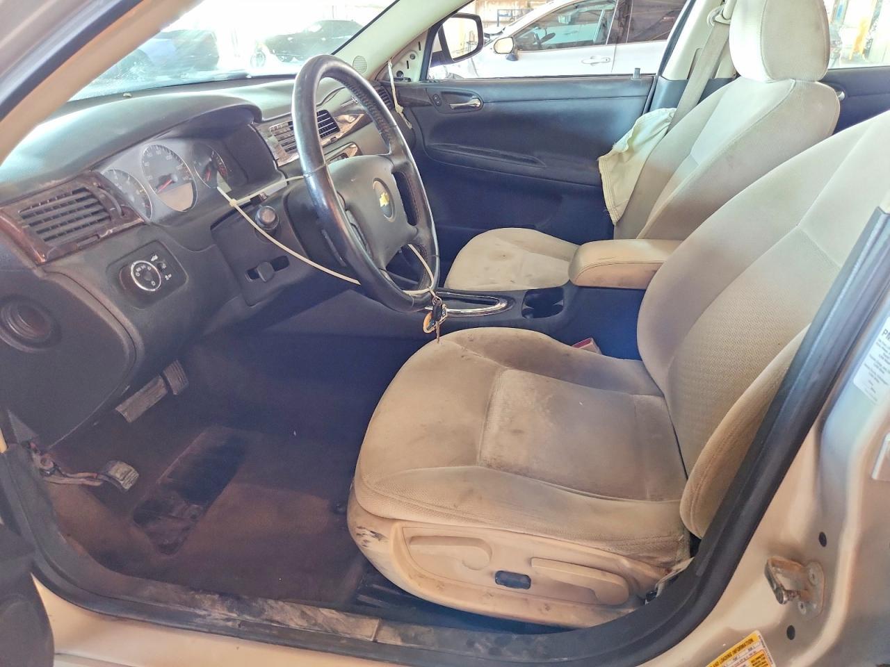 2012 Chevrolet Impala Lt - Image 7