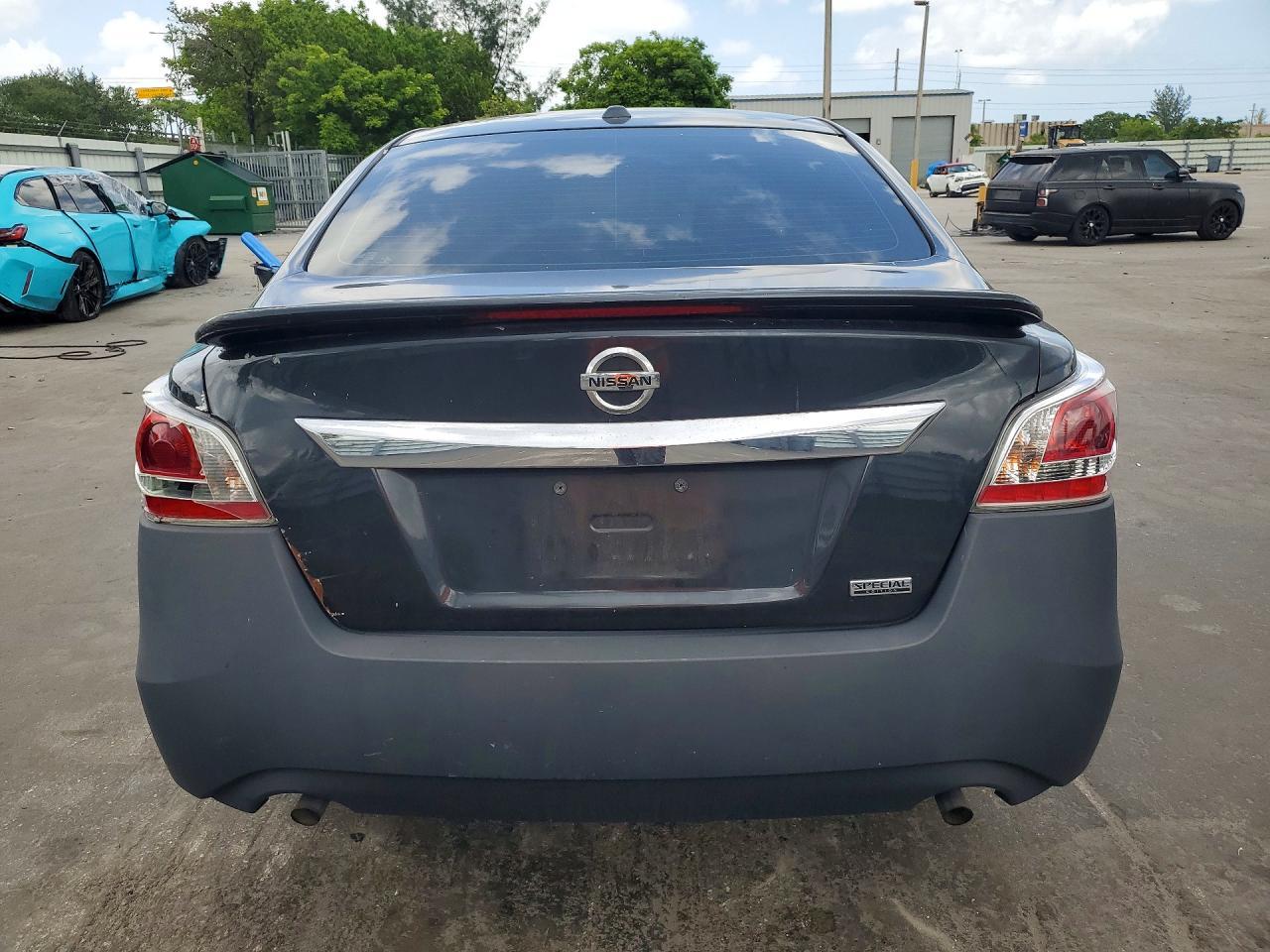 2015 Nissan Altima 2.5 S - Фото 6