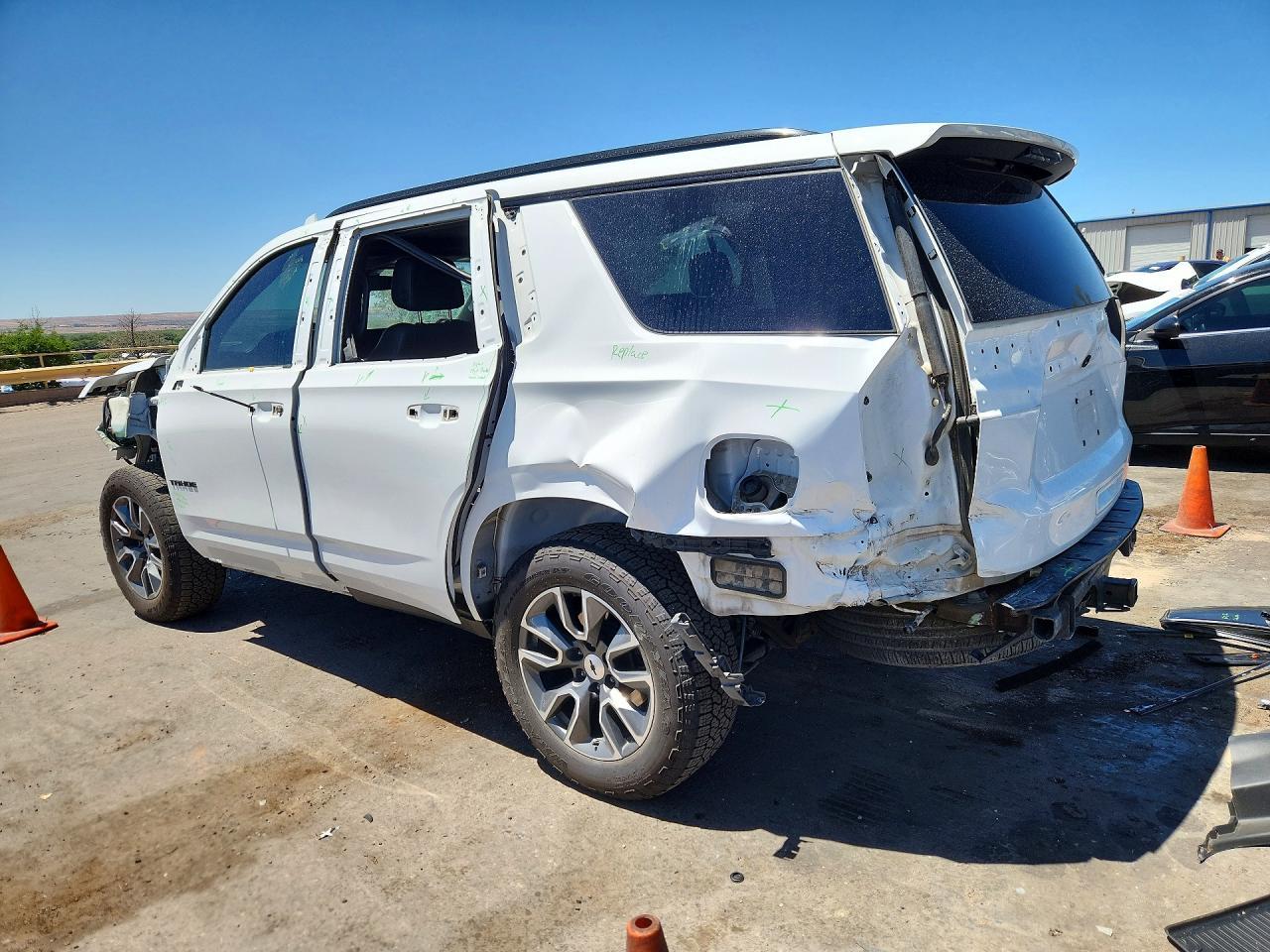 2022 Chevrolet Tahoe K1500 Z71 - Фото 2