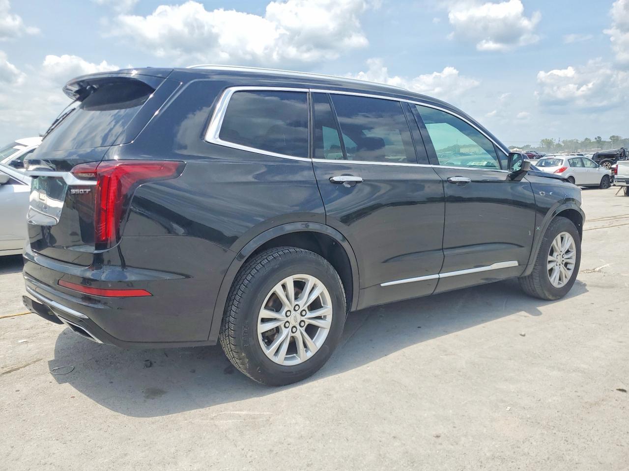 2021 Cadillac Xt6 Luxury - Image 3