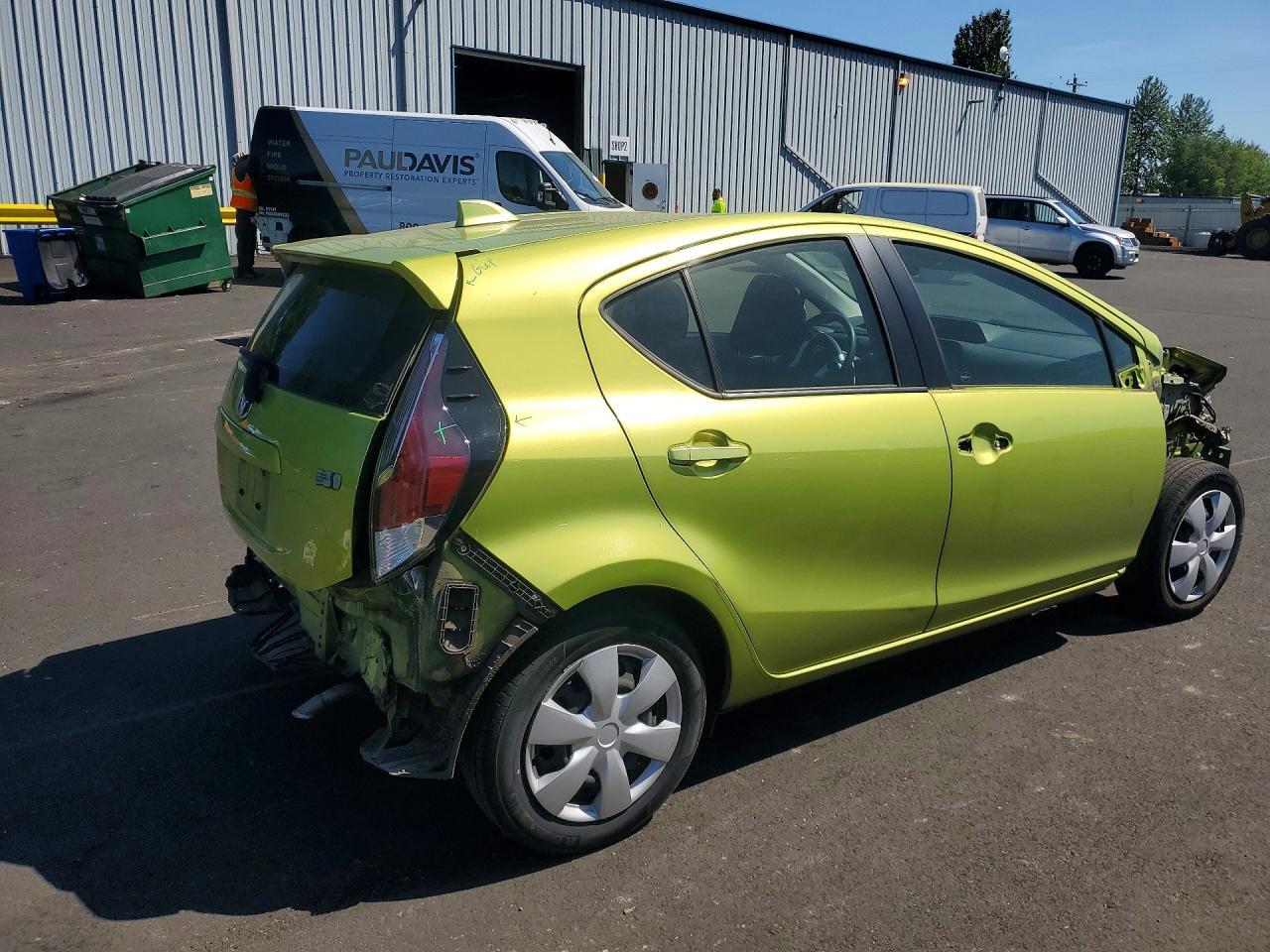 2016 Toyota Prius C Two - Image 3