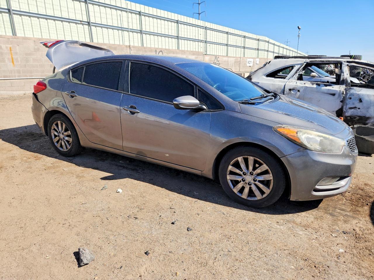 2016 Kia Forte Lx - Image 4