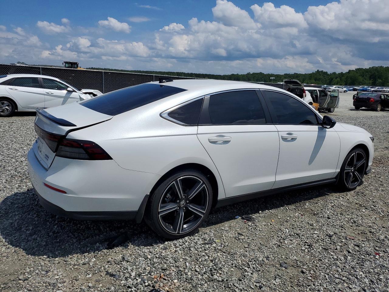 2025 Honda Accord Hybrid Sport - Фото 3