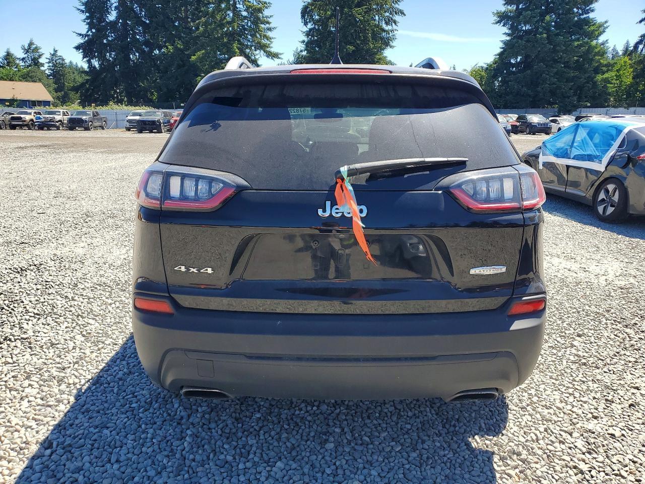 2019 Jeep Cherokee Latitude Plus - Image 6