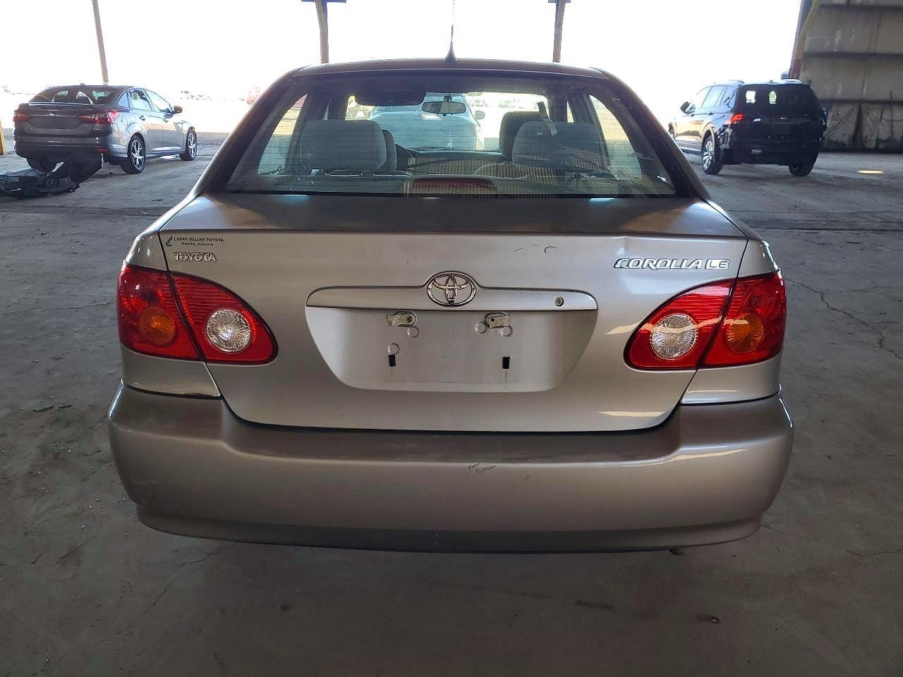 2003 Toyota Corolla Le - Image 6