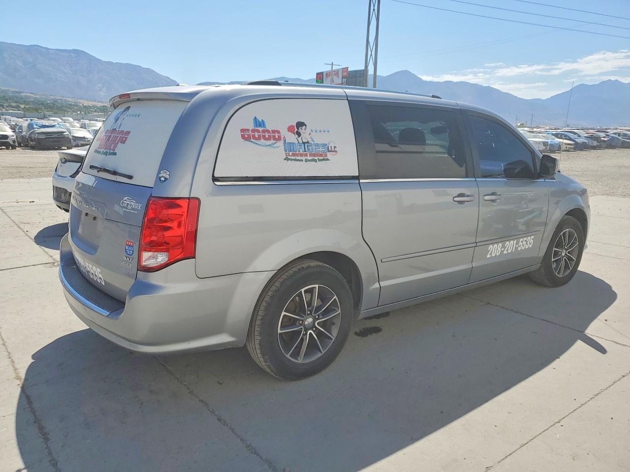 2017 Dodge Grand Caravan Sxt - Фото 3