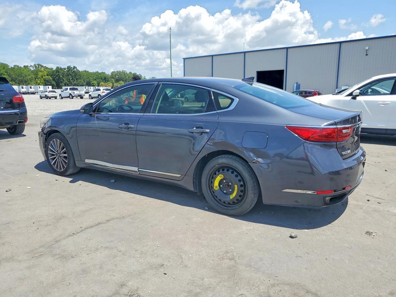 2017 Kia Cadenza Premium - Фото 2