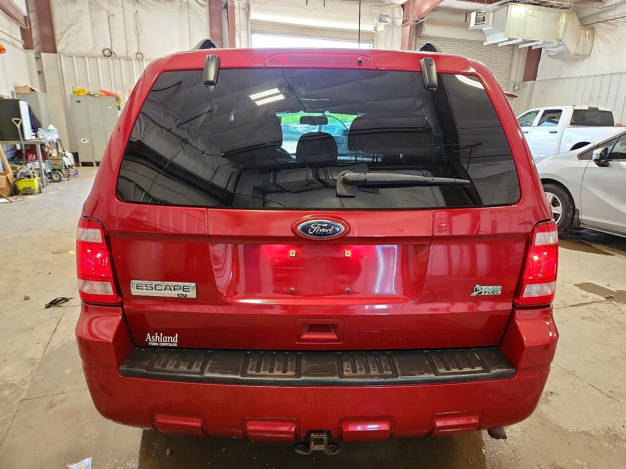 2010 Ford Escape Xlt - Image 6