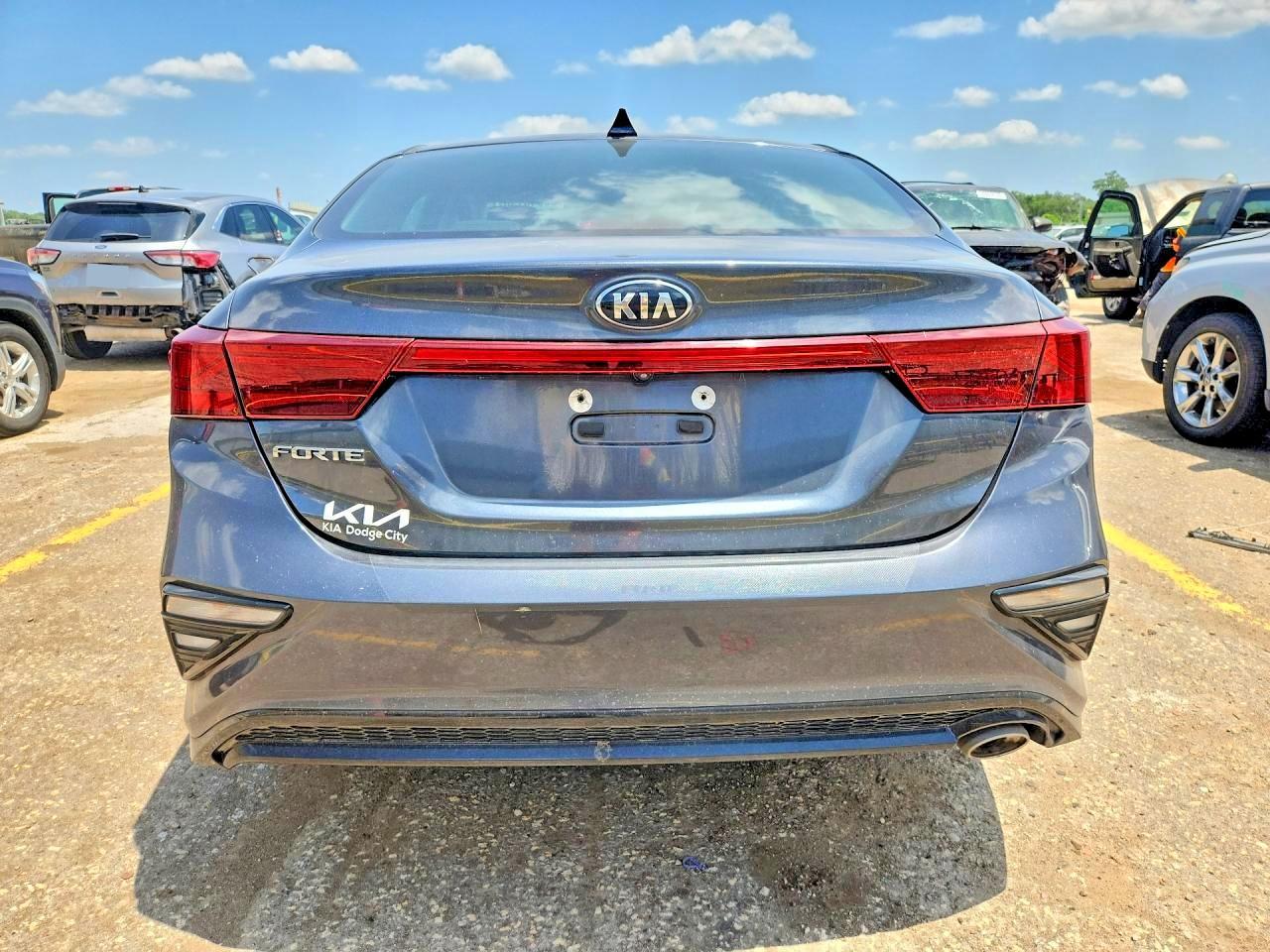 2019 Kia Forte Lxs - Фото 6