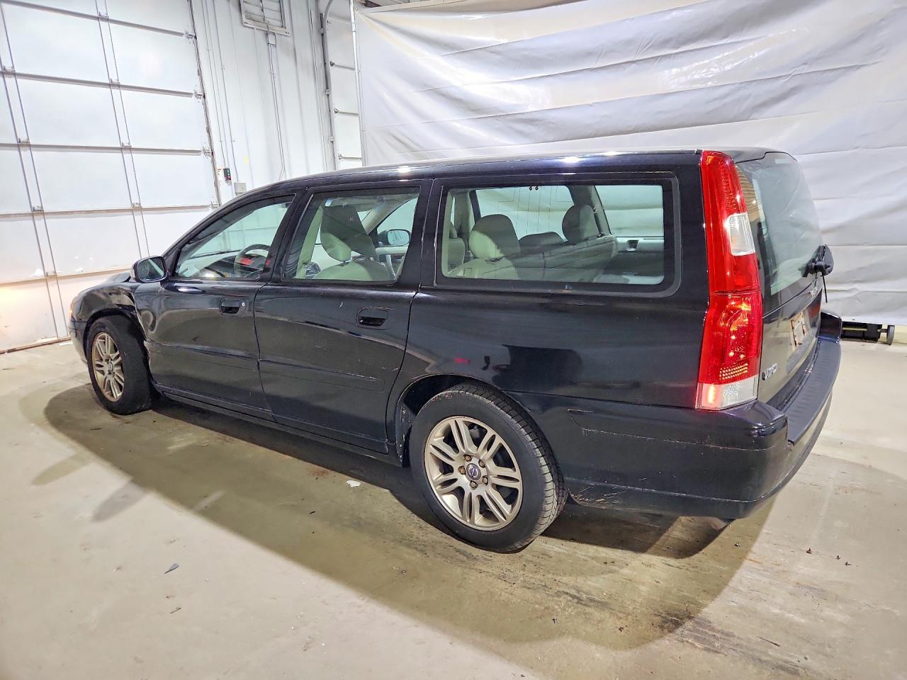 2007 Volvo V70 - Фото 2