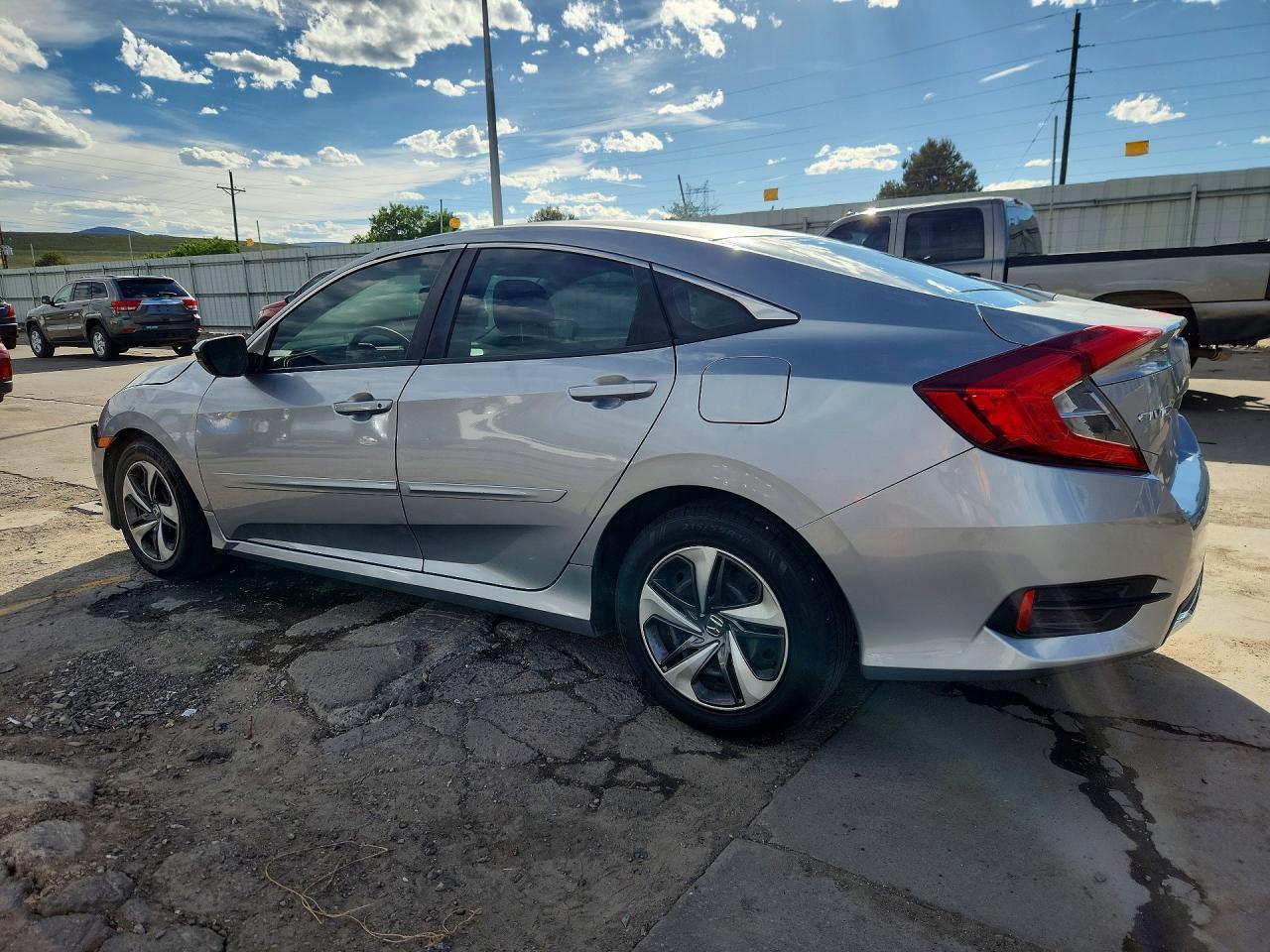 2019 Honda Civic Lx - Фото 2