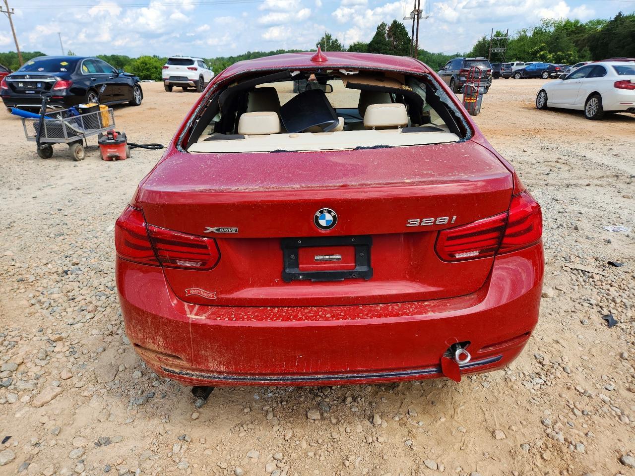 2016 BMW 328 Xi Sulev - Image 6