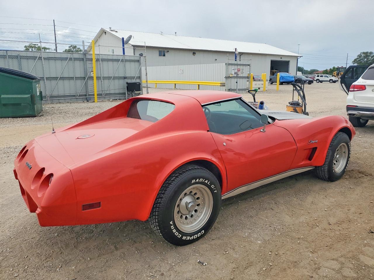 1976 Chevrolet Corvette - Фото 3