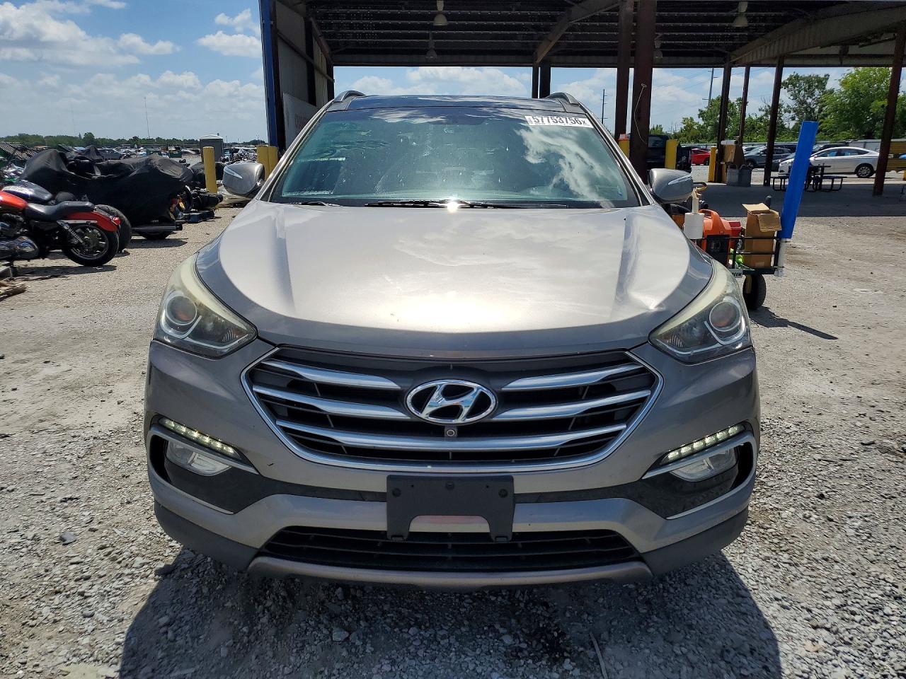 2017 Hyundai Santa Fe Sport 2.4L - Фото 5
