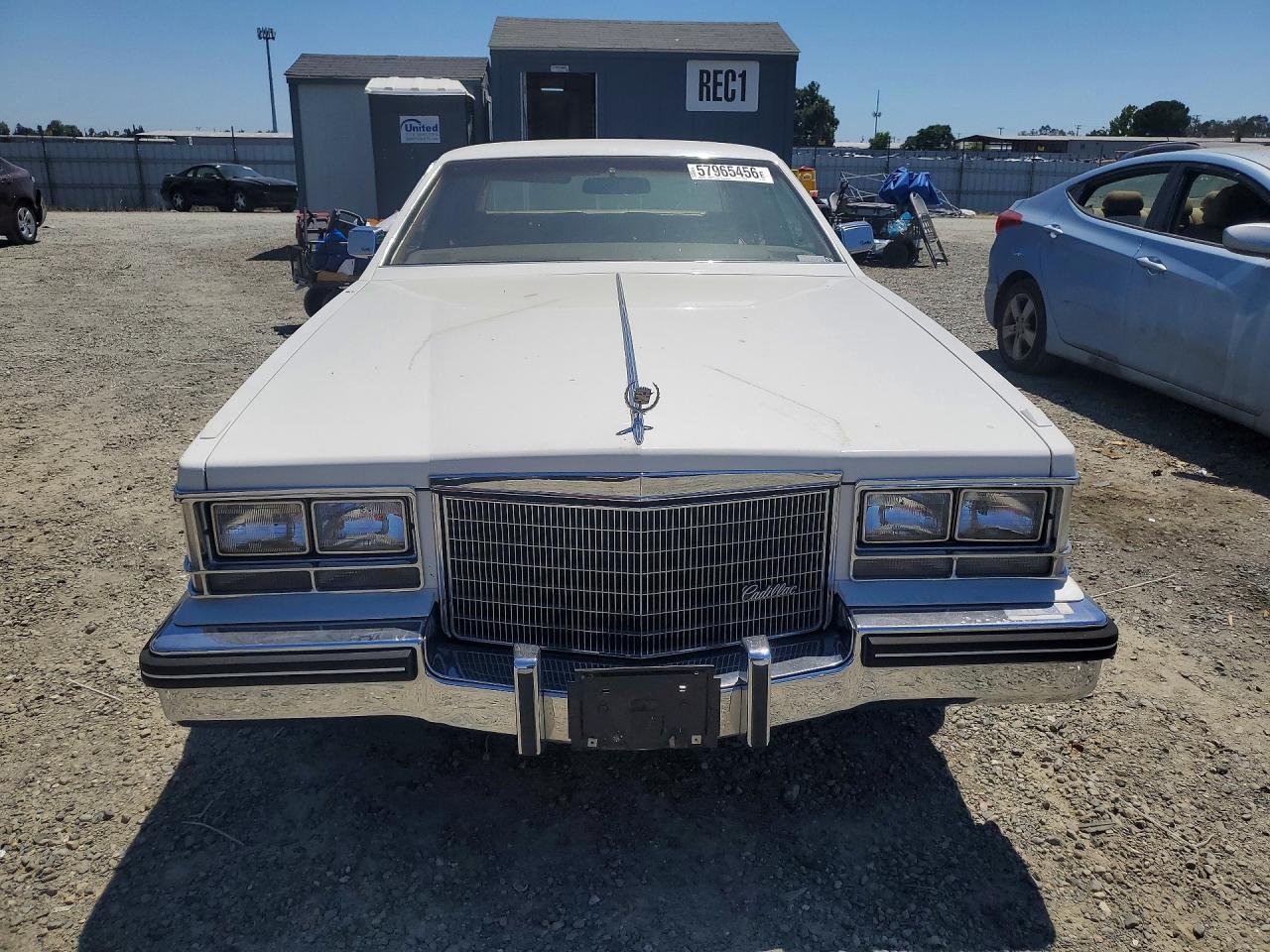 1984 Cadillac Seville - Image 5