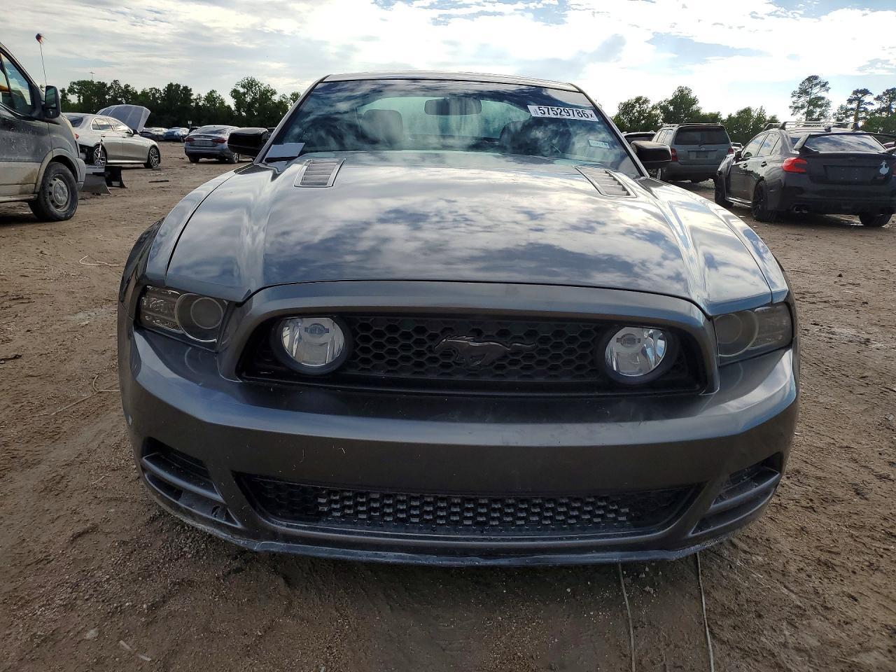 2014 Ford Mustang Gt - Image 5