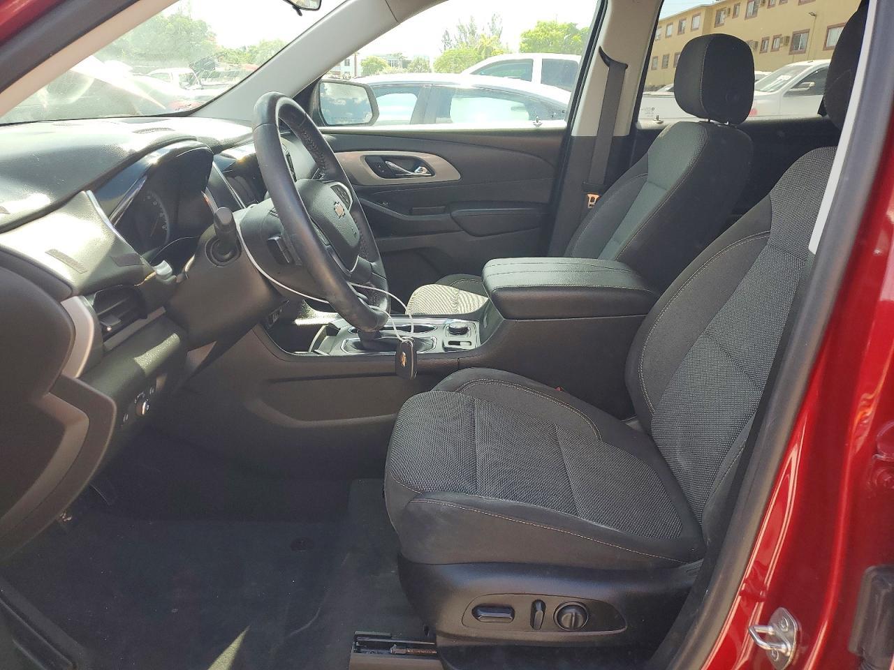 2021 Chevrolet Traverse Lt - Фото 7