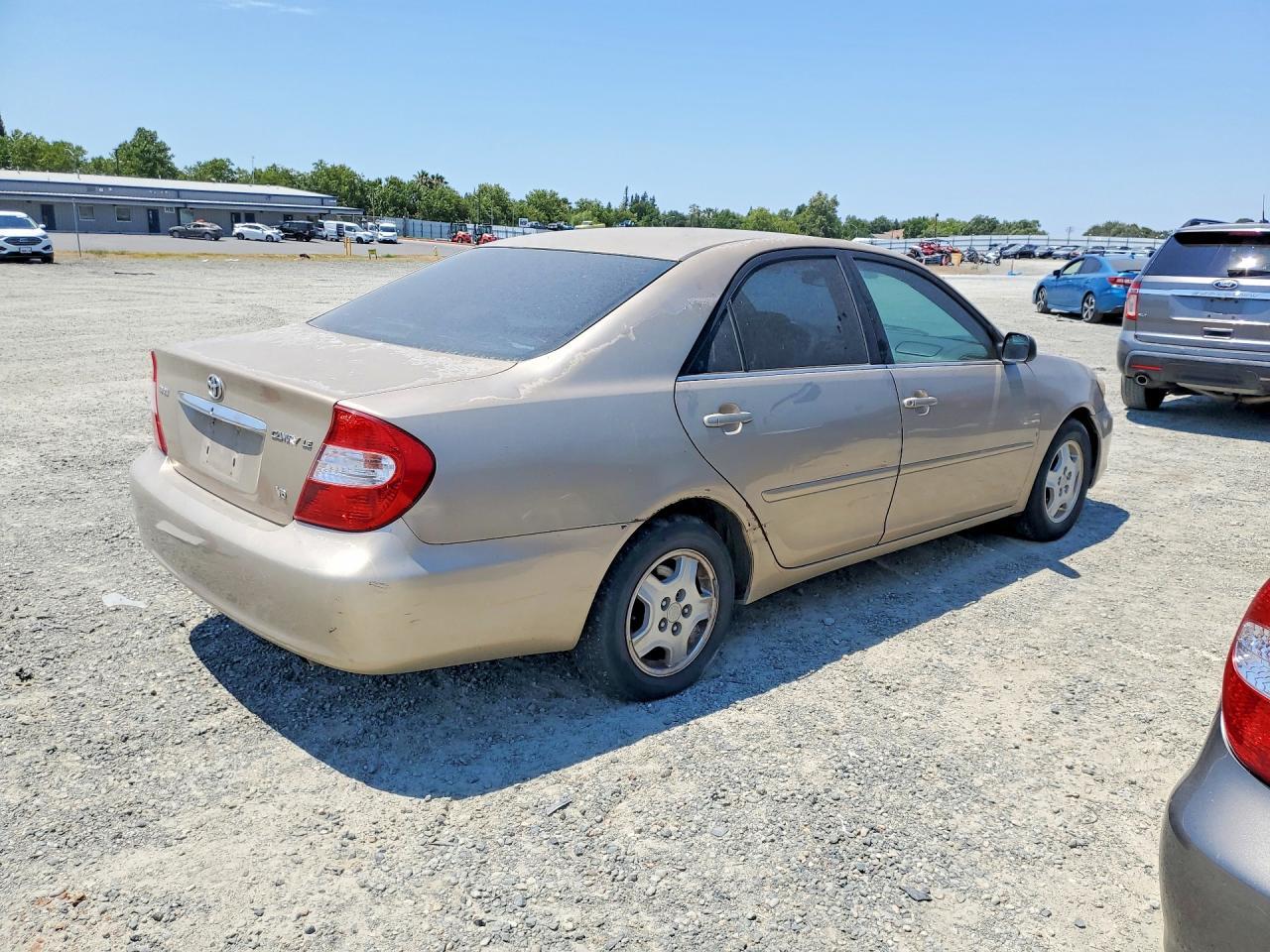 2002 Toyota Camry Le V6 - Фото 3