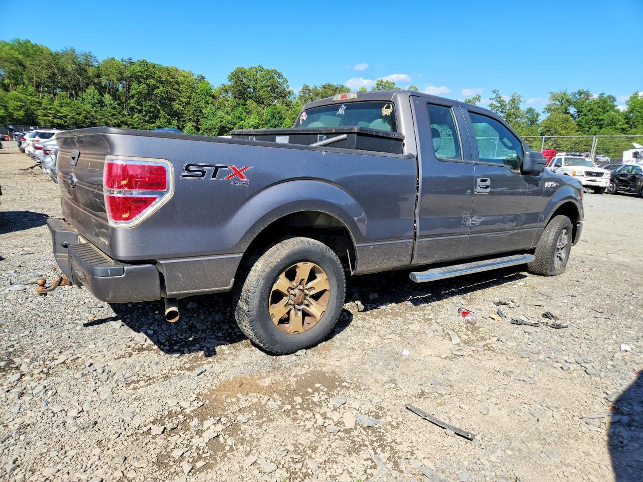 2014 Ford F-150 Supercab - Image 3