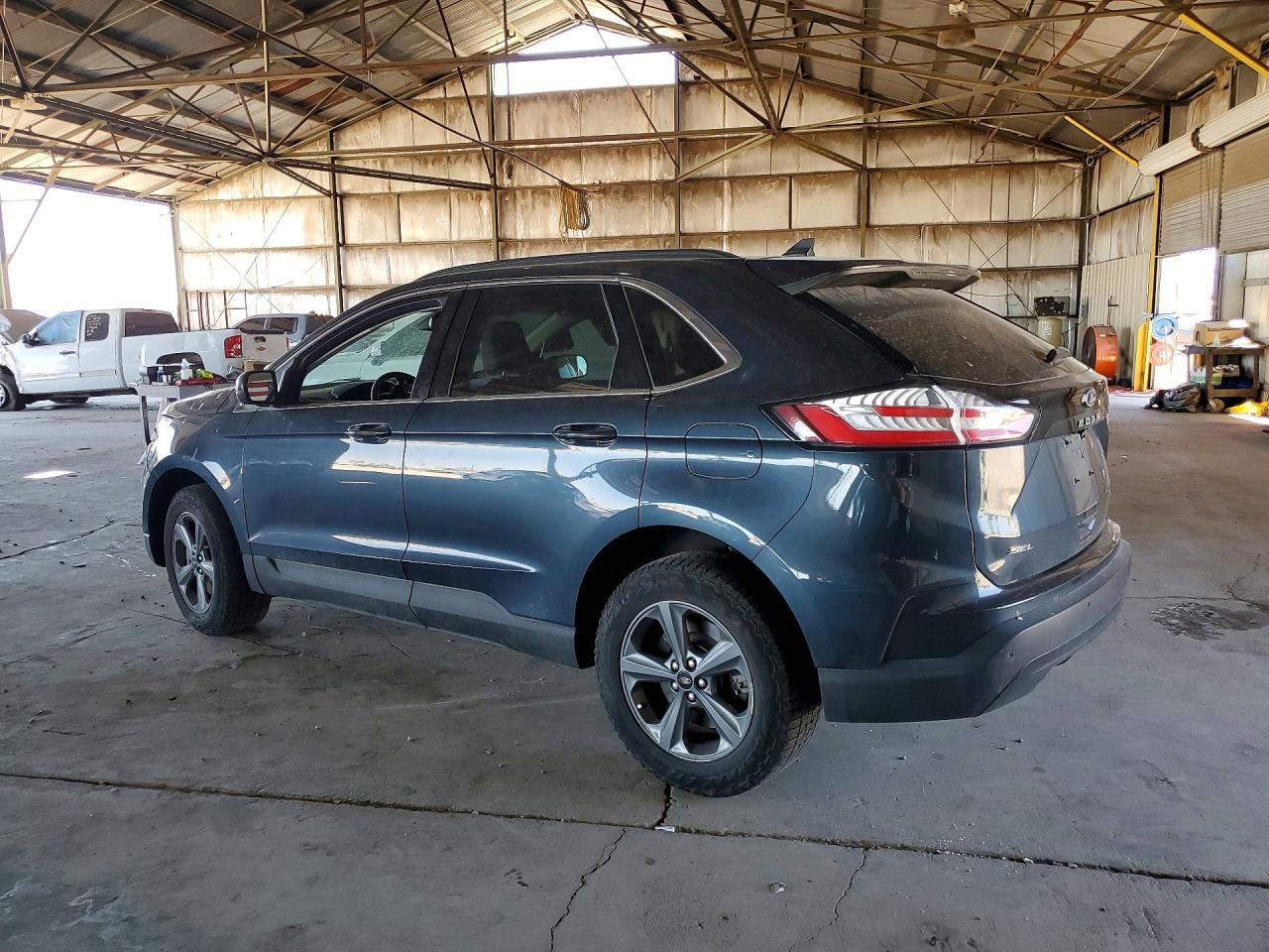 2022 Ford Edge Sel - Фото 2