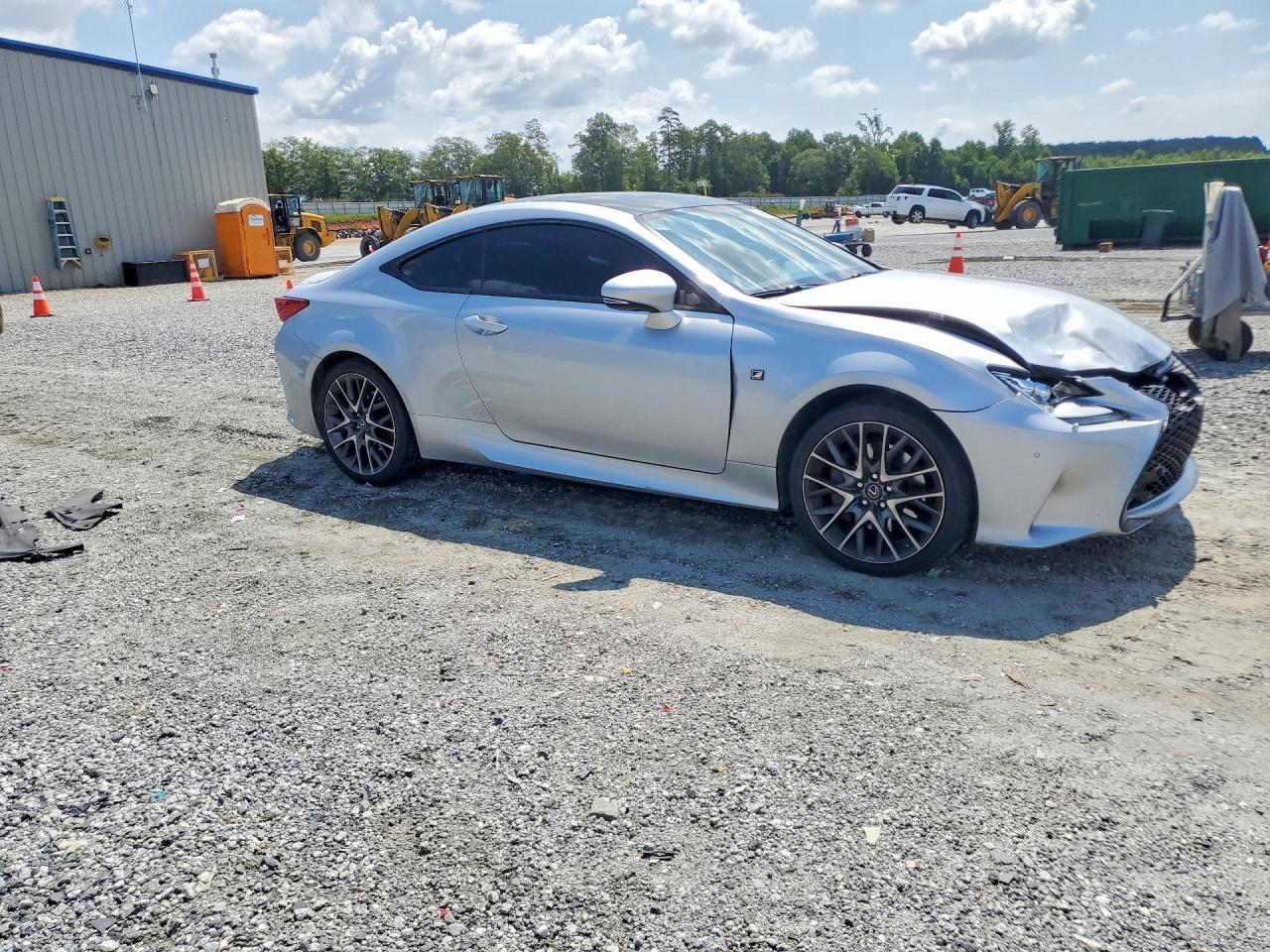 2016 Lexus Rc 300 - Image 4