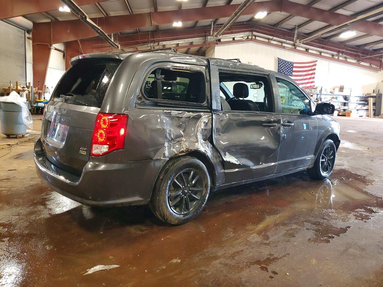 2019 Dodge Grand Caravan Gt - Фото 3