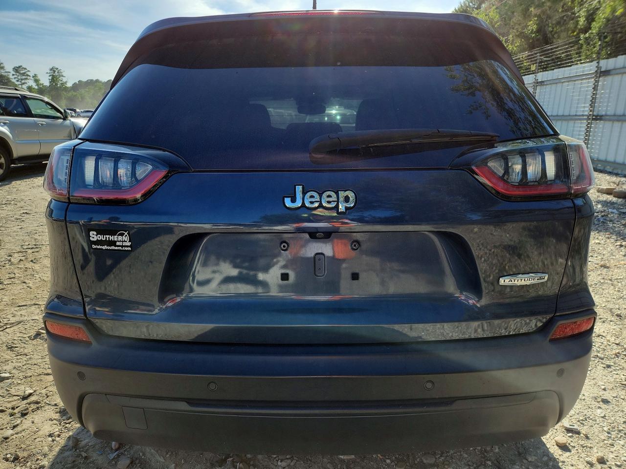 2021 Jeep Cherokee Latitude Plus - Фото 6