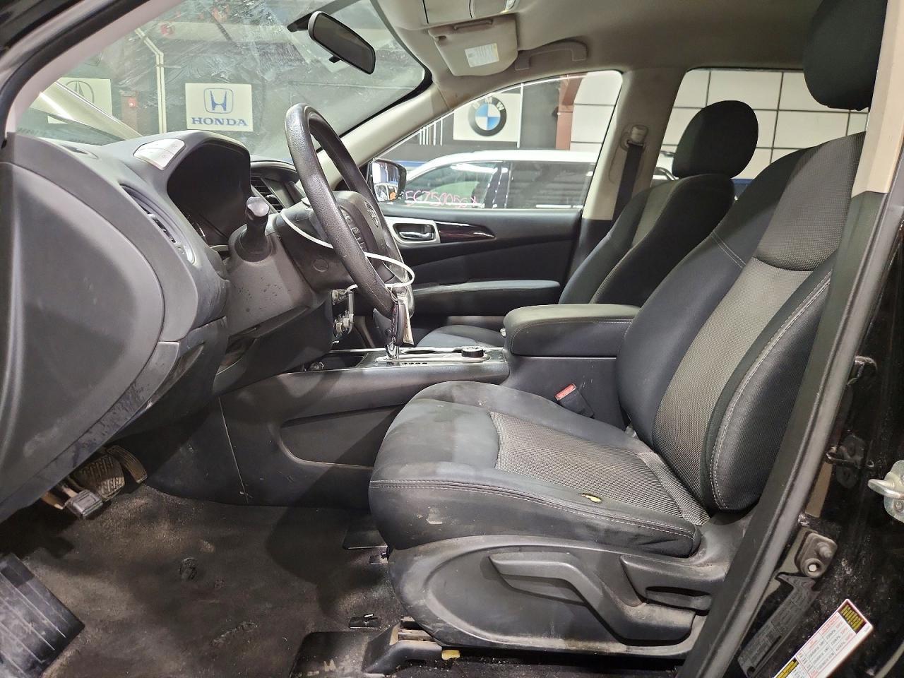 2017 Nissan Pathfinder S - Фото 7