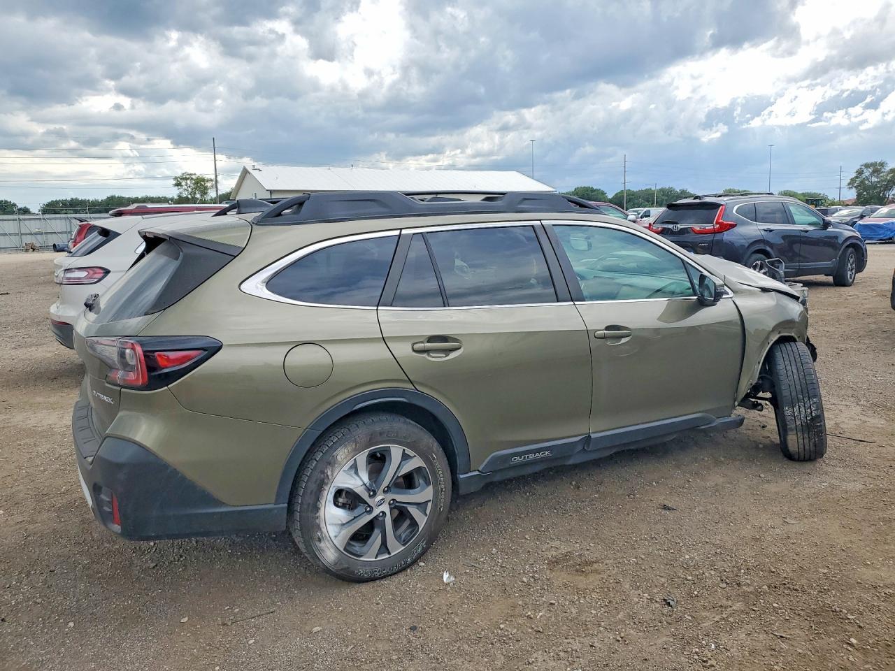2021 Subaru Outback Limited - Фото 3