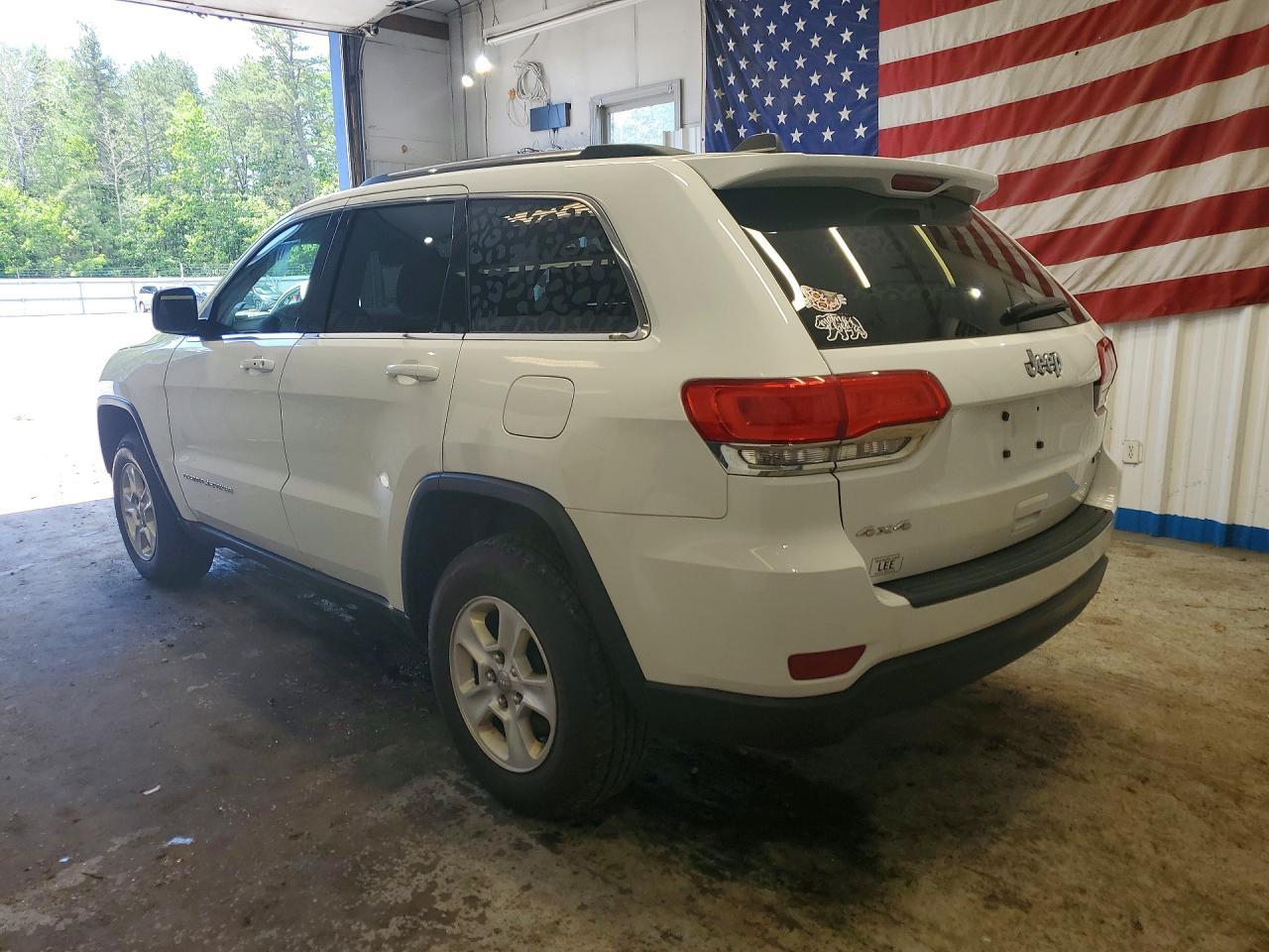 2015 Jeep Grand Cherokee Laredo - Image 2