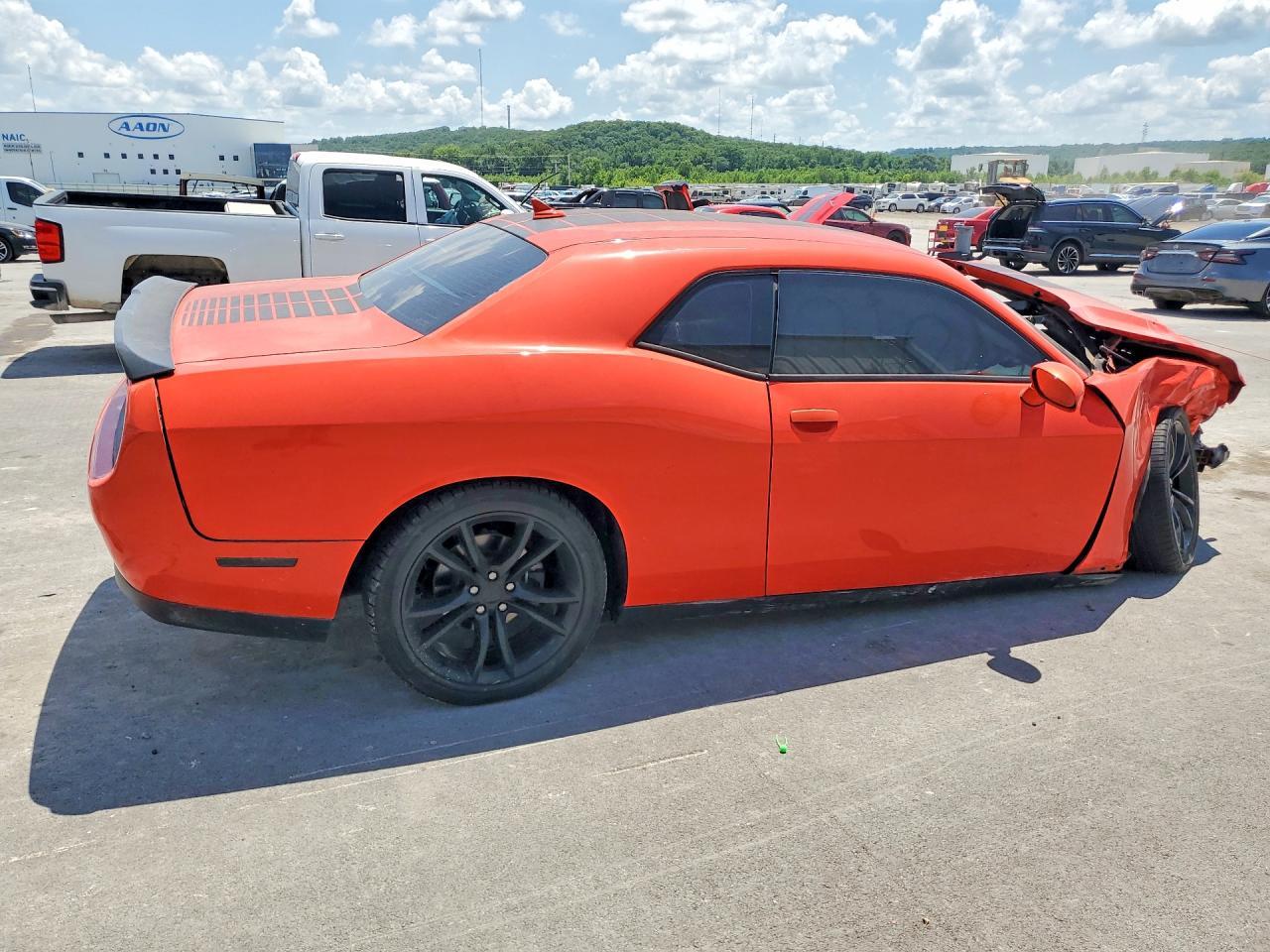 2016 Dodge Challenger Sxt - Фото 3