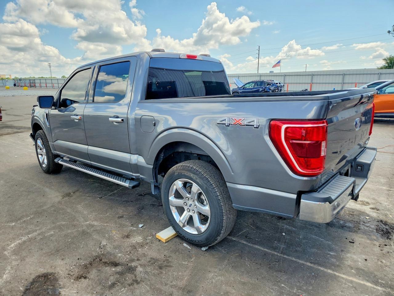 2022 Ford F150 Supercrew - Фото 2