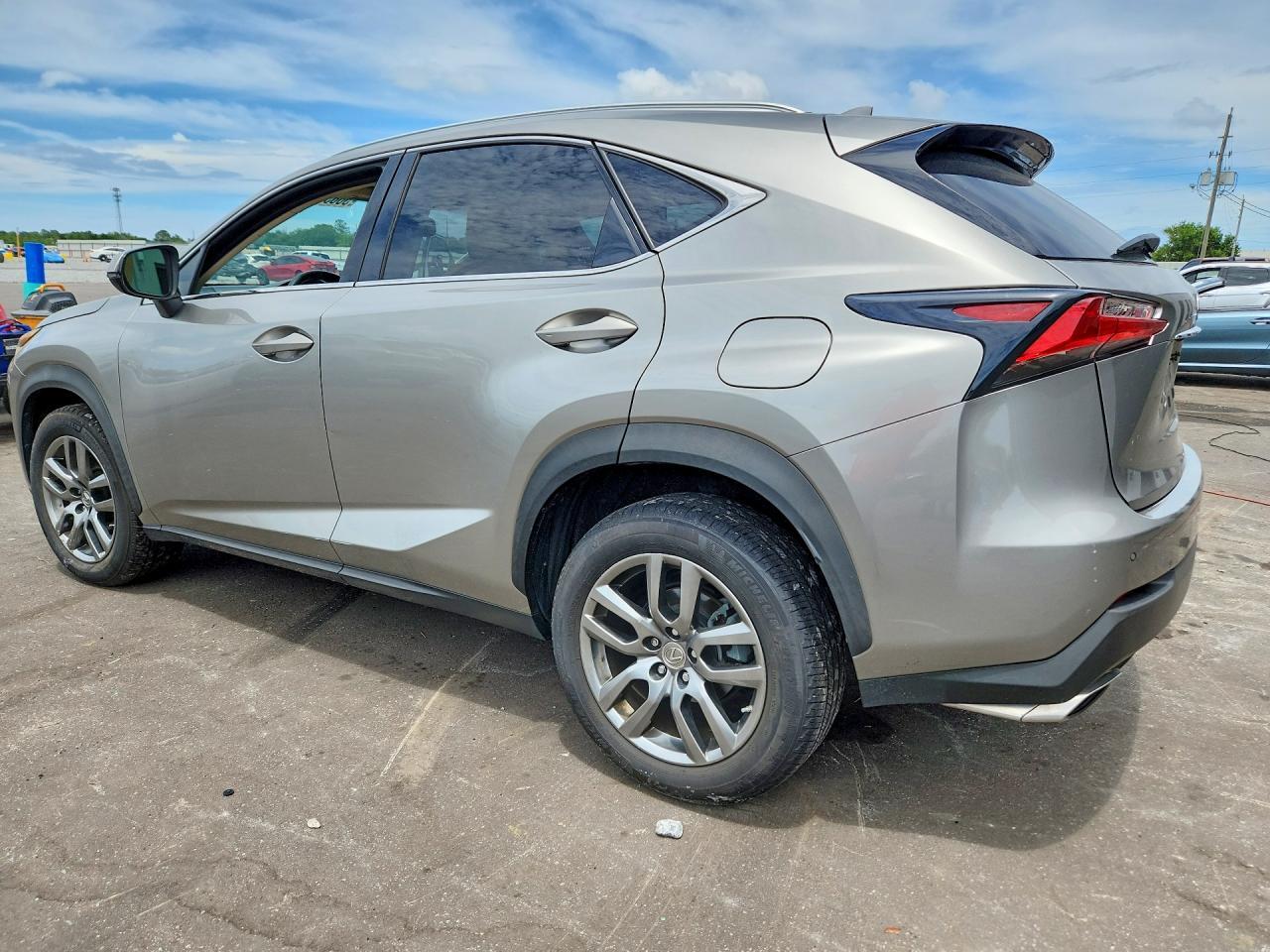 2015 Lexus Nx 200T - Image 2